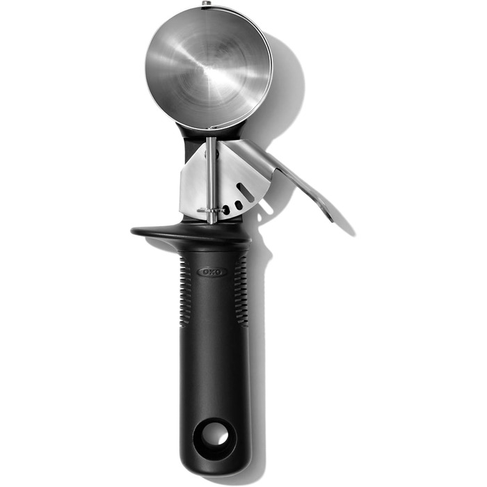 OXO Good Grips Ергономічна ложка для морозива з виштовхувачем – нержавіюча сталь – 11,7 x 26,7 см, чорний тригер