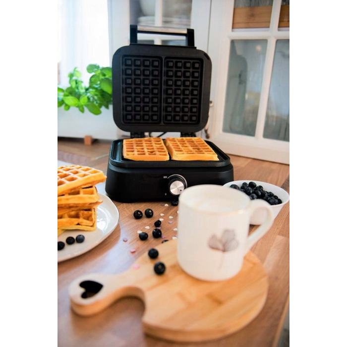 Вафельниця MPM MGO-40, 1500 Вт, чорна