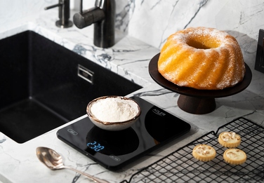 Кухонний ваги Adler, чорні, 10 кг, з USB-зарядкою