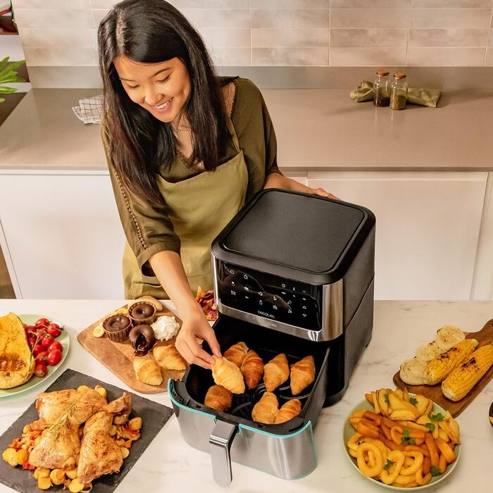 Cecotec Oil-Free Hot Air Fryer 8 L Cecofry Supreme 8000 Air Fryer. 1800 W, Touchscreen, 30º-200 ºC, 10 preset modes, preheating function, alarm, stainless steel finish