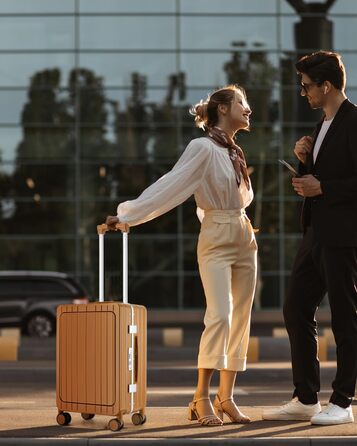 Валіза-ролер Sea Choice з відділенням для ноутбука 15.6', з USB-портом, з PC корпусом, TSA-замок, 360° колеса (жовто-коричневий)