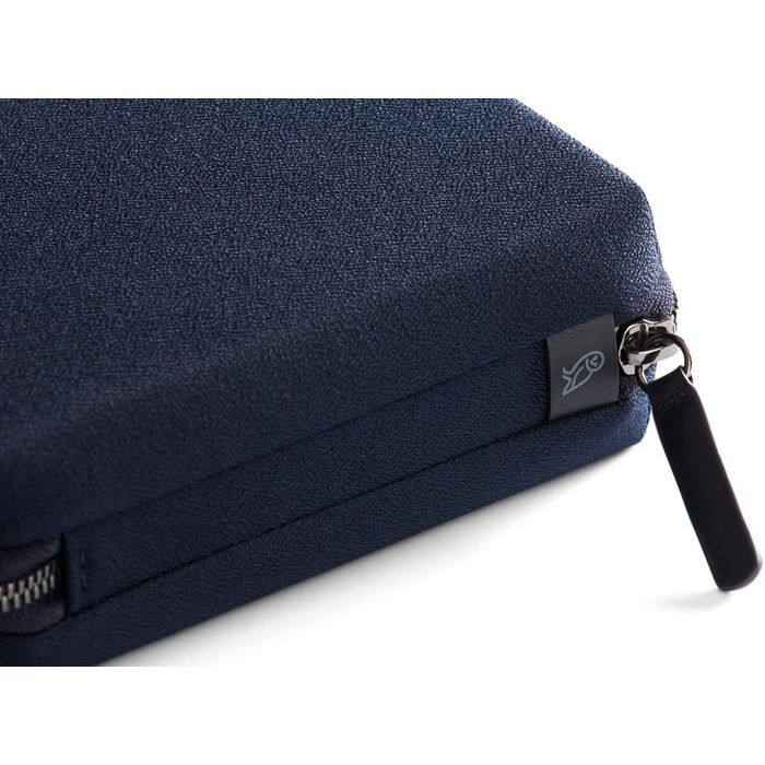 Органайзер Bellroy Tech Kit Compact для зарядних пристроїв, кабелів, миші, павербанку, USB-накопичувачів, донглів, колір морський синій