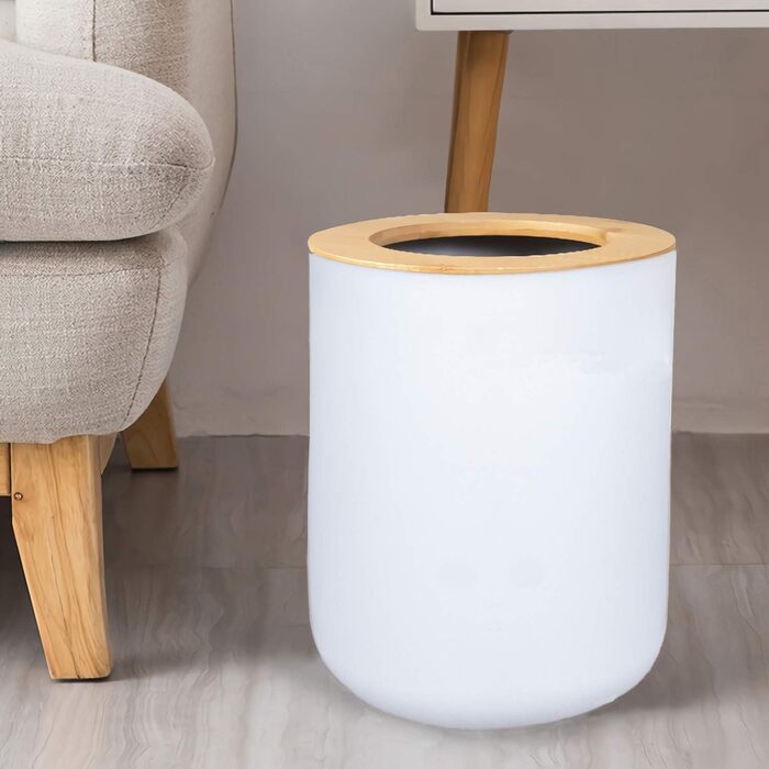 Набір для ванної кімнати MisFox з бамбука (6 предметів): дозатор для лосьйону, сміттєвий контейнер, тримач для зубних щіток, стаканчик для зубної пасти, щітка для туалету, мильниця (білий)