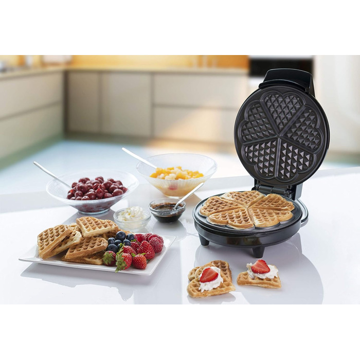 Bestron Heart-Shaped Waffle Maker - Non-Stick 700W Electric Waffle Iron - Single