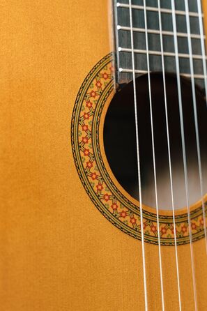 Концертна гітара Yamaha C40II для початківців, колір: натуральний, повний розмір