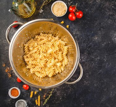 Ніж сито для макаронів Menax - нержавіюча сталь, кухонне сито, 18/24 см