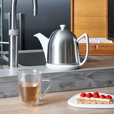 Bredemeijer small white ceramic teapot, 1.0 liter with stainless steel lid
