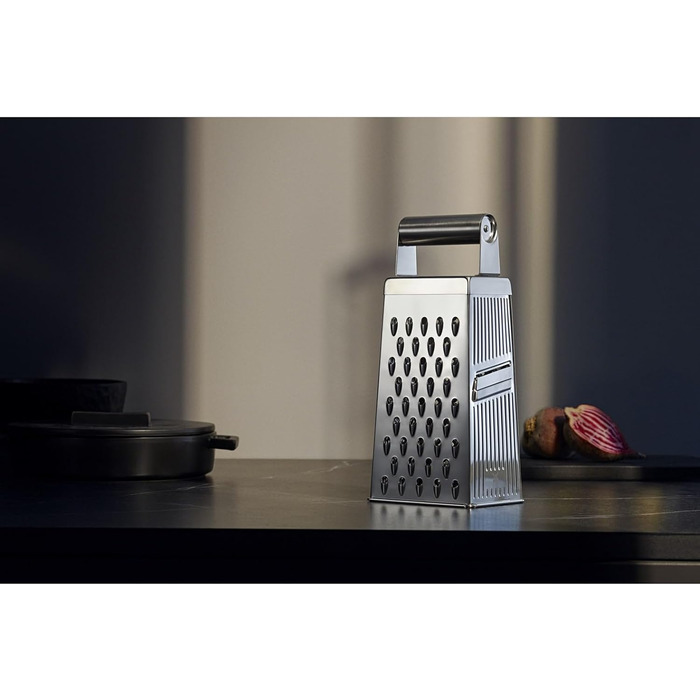 Тёрка кухонна WMF Gourmet Vierkantreibe, нержавіюча сталь, 4 поверхні, 8 x 24 см, Cromargan, для картоплі та овочів, придатна для миття в посудомийній машині