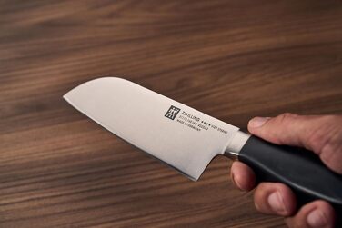 Професійний ніж Сантоку ZWILLING Professional S, нержавіюча сталь, 16 см, чорний