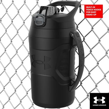 Under Armour Playmaker Sport-Krug, Insulated Water Bottle with Handle, Leak-Proof, 1.8 l, Black/Black