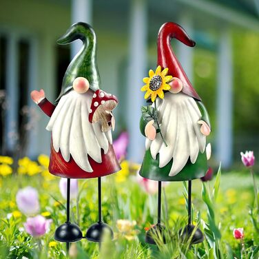 HONGLAND Garden Gnome Statue for Outdoor Use, Metal, 18 inches, Gnome Figure, Decorative Props for Vacation, Christmas, Lawn, Patio, Yard, Garden Decoration, 2 Pack