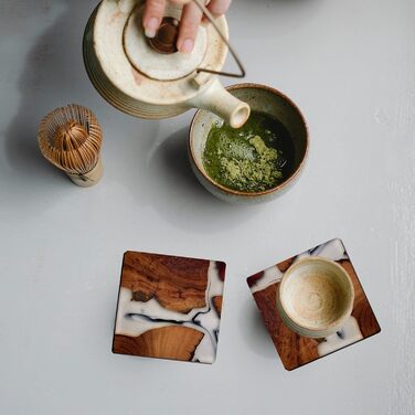 Shizuro Coasters made of wood, square - Set of 6 - Coasters for drinks, cups, mugs, glasses - Design, decor table coasters, real wood, epoxy resin, modern