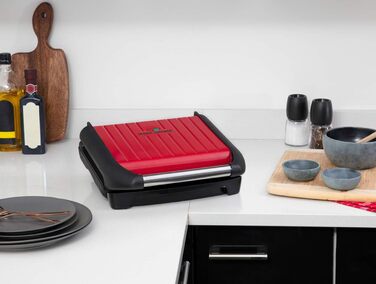George Foreman Family Size Contact Grill & Panini Press - 24x17cm (3 Portions) - Red Steel
