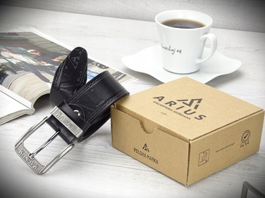 Чоловічий шкіряний ремінь Arius Magnum, чорний, 3,9 см, класична пряжка