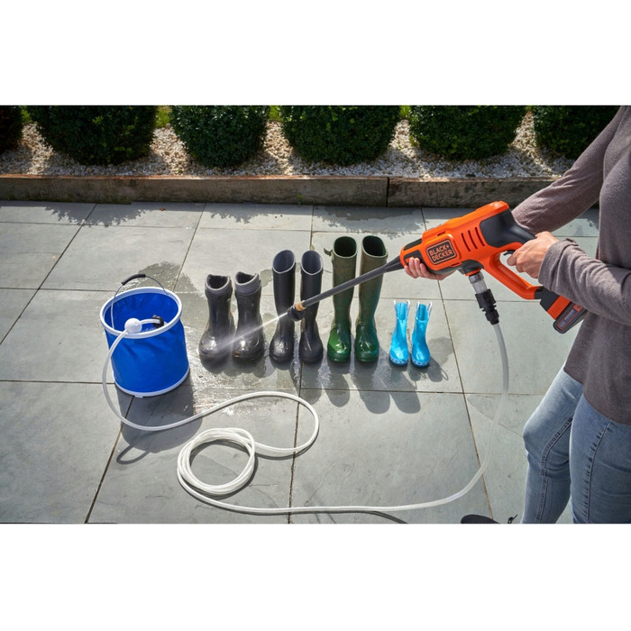 Акумуляторний мийний апарат 18V Black+Decker [BCPC18D1-QW] 2Ah, Li-Ion