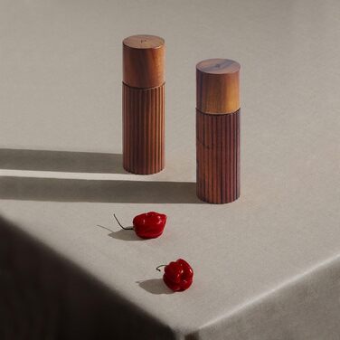 Набір солі та перцю з дерева – ручні мельниці для спецій з керамічним жорном, регульовані ступені помелу, неслизький дизайн та чіткою маркуванням S&P, 16,5 см (БЕЗ підставки)