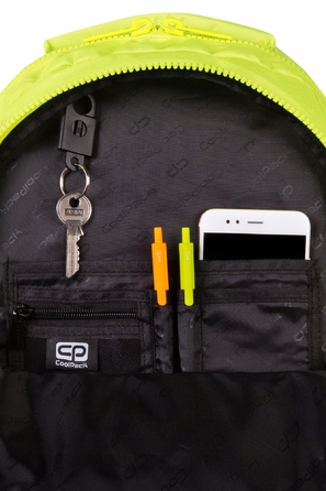 Багатовідсіковий шкільний рюкзак CoolPack, чорний з жовтими та золотистими акцентами, 21 л