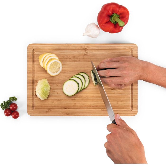 Blumtal Cutting Board Wood made from 100% Bamboo L - 2cm thick wooden board antibacterial - solid cutting board with juice groove - wooden cutting board 38x25x2cm - Alternative to plastic cutting board