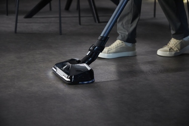 Вертикальний пилосос Tefal X-Force Flex 13.60 TY9AC1: 60 хв автономної роботи, функція вологого прибирання