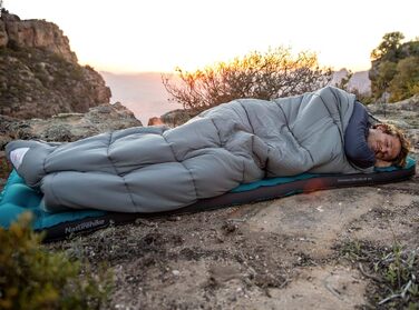 Трисезонний спальний мішок Naturehike з капюшоном, легкий та компактний, наповнювач M300, сірий (ліва блискавка)