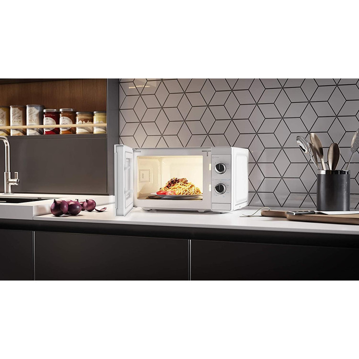 Мікрохвильова піч SHARP R200BKW Solo, 20 л, 800 Вт, 5 режимів, таймер, функція розморожування за вагою, енергозберігаючий режим, скляний піднос 25,5 см
