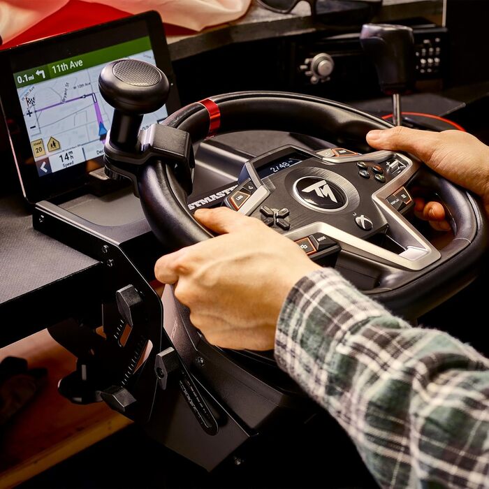 Набір Thrustmaster T128 для симуляторів вантажівок та сільськогосподарської техніки: кермо з Force Feedback та комплект для плоского монтажу. Офіційно для Xbox та PC