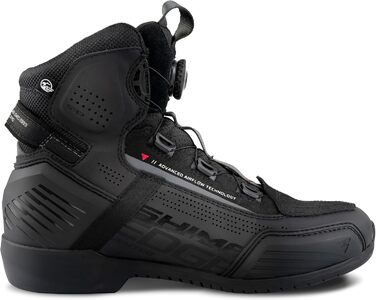 Мотоциклетні черевики SHIMA EDGE WP для чоловіків - посилені, з ATOP-застібкою, підтримкою щиколотки, неслизькою підошвою та перемикачем швидкостей (43). Також доступні жіночі моделі (36 EU, чорні, вентильовані)