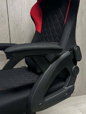 Ігрове крісло Prototype DESMO XL, тканина, чорно-червоне