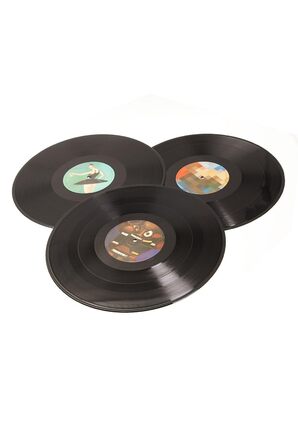 My Beautiful Dark Twisted Fantasy (3LP) – Вінілова платівка Kanye West (Експліцитний контент)