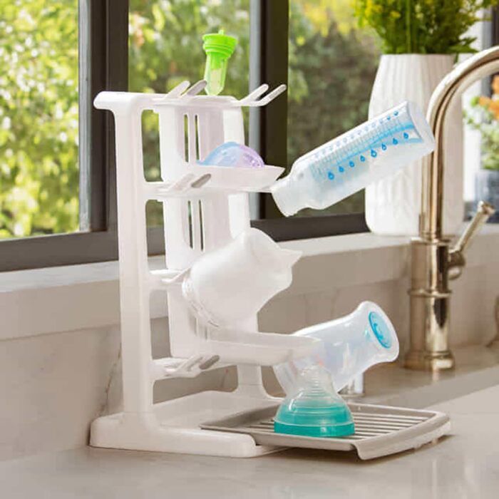 Вертикальна сушарка для дитячих пляшечок та аксесуарів Munchkin Tidy Dry, біла, компактна