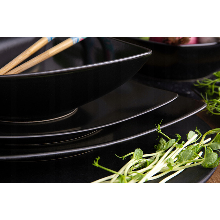 Обідній сервіз Konsimo EPIRI, 18 предметів