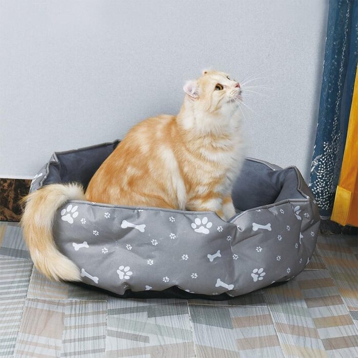 Квіткове ліжко для котів Mucola, Ø60 см, з двостороннім внутрішнім подушечкою, антиковзаюче, водовідштовхувальне, сіре. Підходить для котів та маленьких собак.