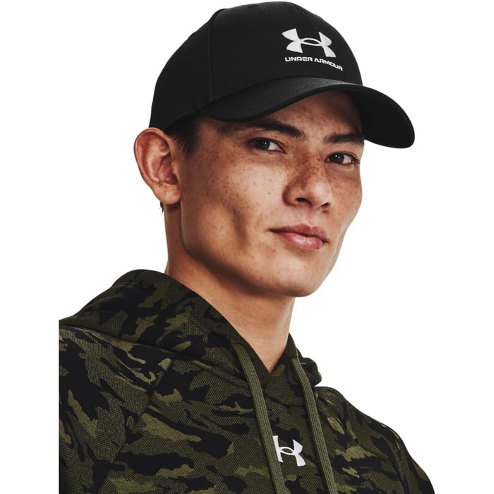 Кепка Under Armour чоловіча чорна, універсальний розмір