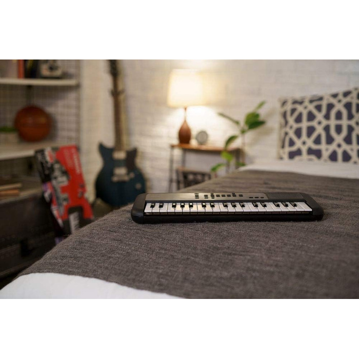 Клавіатура Yamaha PSS-A50, чорна – портативна з USB-MIDI та виходом для навушників