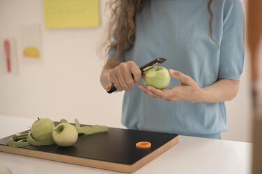 Овочечистка Fiskars Functional Form 18 см, сталь/пластик, чорно-помаранчевий (1014419)