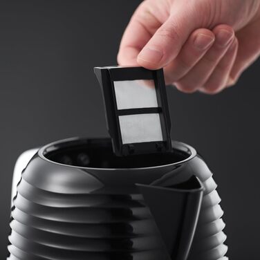 Електричний чайник Russell Hobbs Inspire 1.7л, 2400W, чорний з високоякісною глянцевою поверхнею, фільтр від накипу, індикатор рівня води, знімний кришка