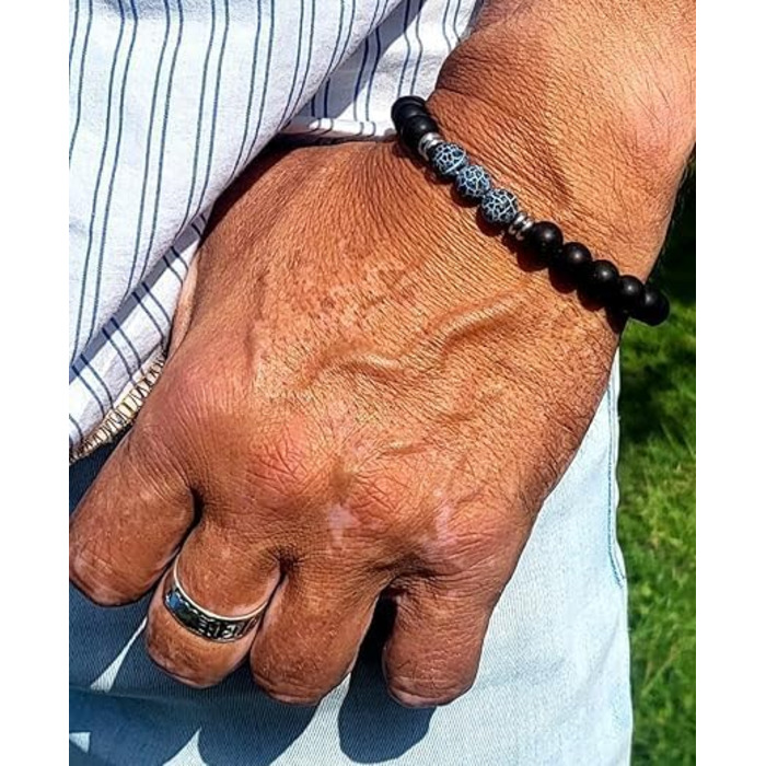 Браслет чоловічий 9 O'Clock Perlenarmband з оніксу 8 мм, чорний. Чоловіча біжутерія ручної роботи, еластичний браслет з натурального каменю, Німеччина. Подарунок для чоловіка.