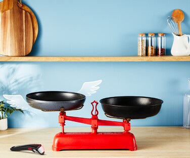 Набір сковорідок Tefal Ingenio So'Light (24/28 см), антипригарне покриття, 3 предмети