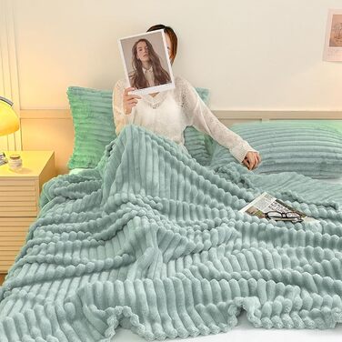 М'яка ковдра 150x200 см - тепла фланелева ковдра та плед для дому - ідеальний подарунок мамі, жінці, подрузі (150x200 см, колір: матчу-зелений)