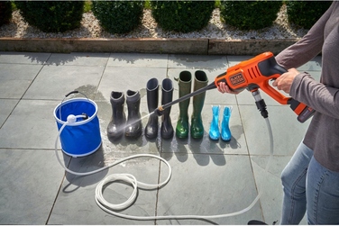 Акумуляторний мийний апарат 18V Black+Decker [BCPC18D1-QW] 2Ah, Li-Ion