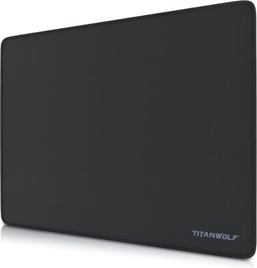 Килимок для миші TITANWOLF XXL Speed - 900 x 400 мм - великий розмір з мотивом TITANWOLF. Покращує точність та швидкість, антиковзаюча поверхня, зносостійкий.