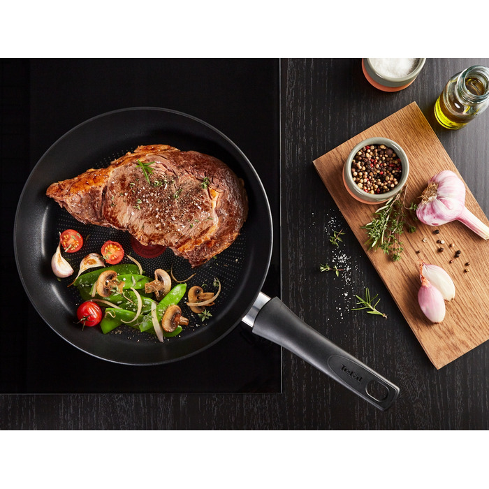 Набір сковорідок TEFAL Ultimate, 2 шт. (20 та 28 см)