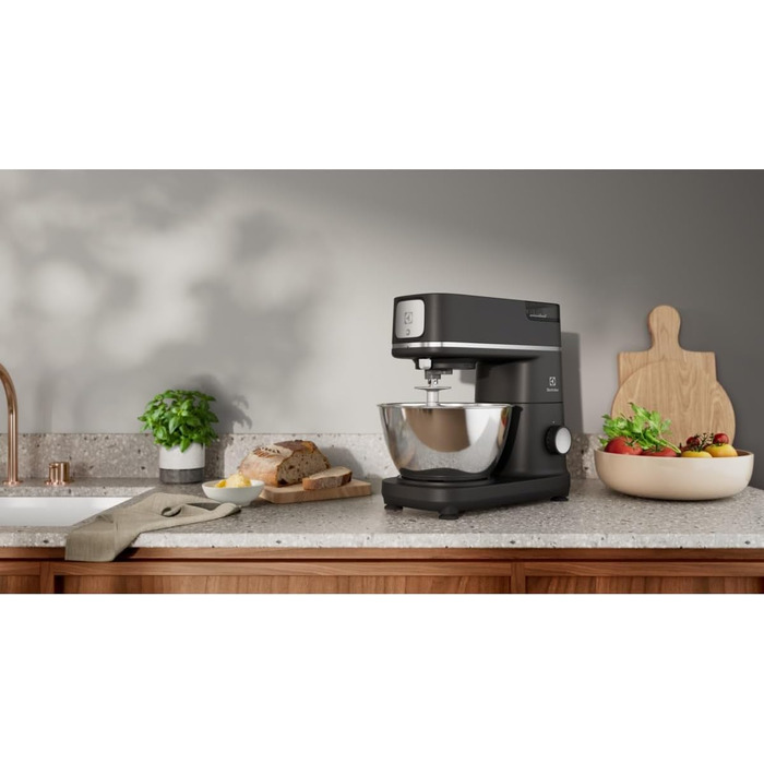 Тістоміс для хліба Electrolux EKM5570 з нержавіючої сталі, 1200 Вт, 10 швидкостей, з вінчиком та кришкою, Black Pearl (Стаціонарний міксер)