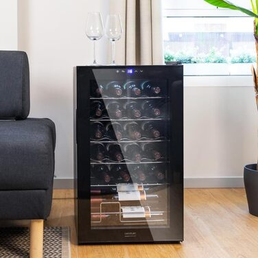 Холодильник для напоїв Cecotec Bolero GrandSommelier 2050 Black - 24 пляшки, компресорний, чорний. Регулювання температури 5-18°C, тиха робота.