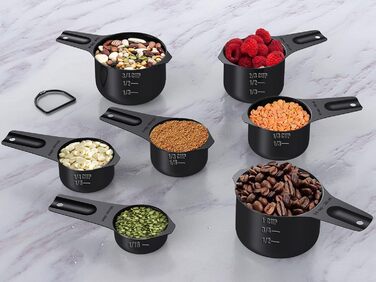 Wildone 21 black measuring cups and spoons, including 7 stainless steel measuring cups, 8 double-sided measuring spoons, 1 leveler, and 5 mini spoons.