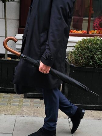 Чорний парасолька Fulton Huntsman, 106 см – надійний захист від дощу