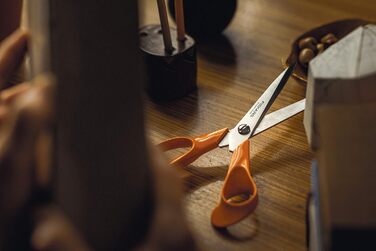 Універсальні ножиці Fiskars для правші, 21 см, якісна сталь/пластик, серія Classic, 1000815