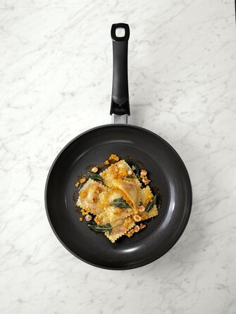 Набір сковорідок Fissler Ceratal Comfort (2 шт.) з керамічним покриттям, 24+28 см. Алюмінієва сковорода з антипригарним покриттям для індукційних плит. Ексклюзивно на Amazon.