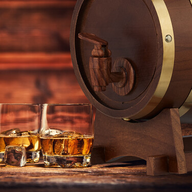 Relaxdays Small Wooden Barrel, 2.2 Liters