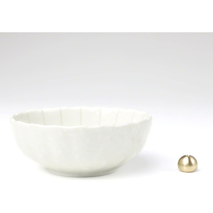 Asayu Japan Incense Holder - White Lotus - For 10cm Incense Sticks, Made in Japan, Traditional Ceramic Ash Catcher, Includes Detachable Brass Stand - For Yoga, Meditation, and Relaxation